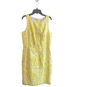 Katherine Kelly yellow floral lacey overlay lined with nude zipper back Size 6